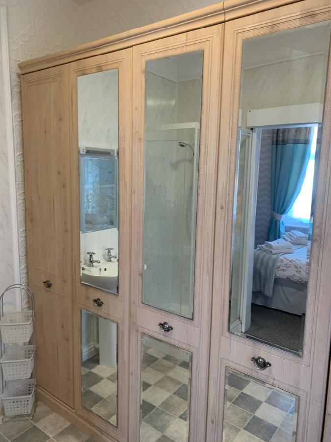 Heather Lea Guest Rooms แบล็คพูล ภายนอก รูปภาพ