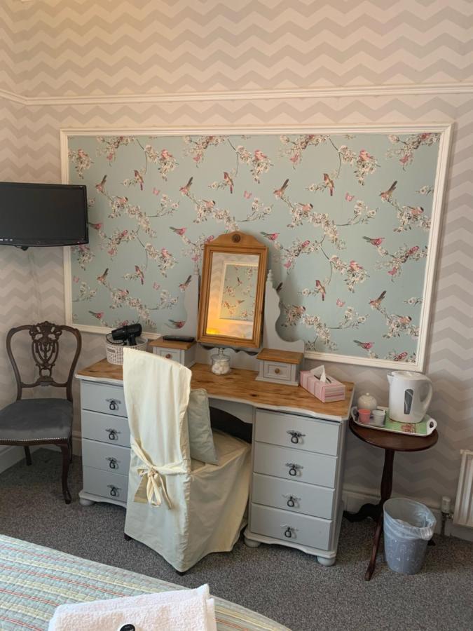 Heather Lea Guest Rooms แบล็คพูล ภายนอก รูปภาพ