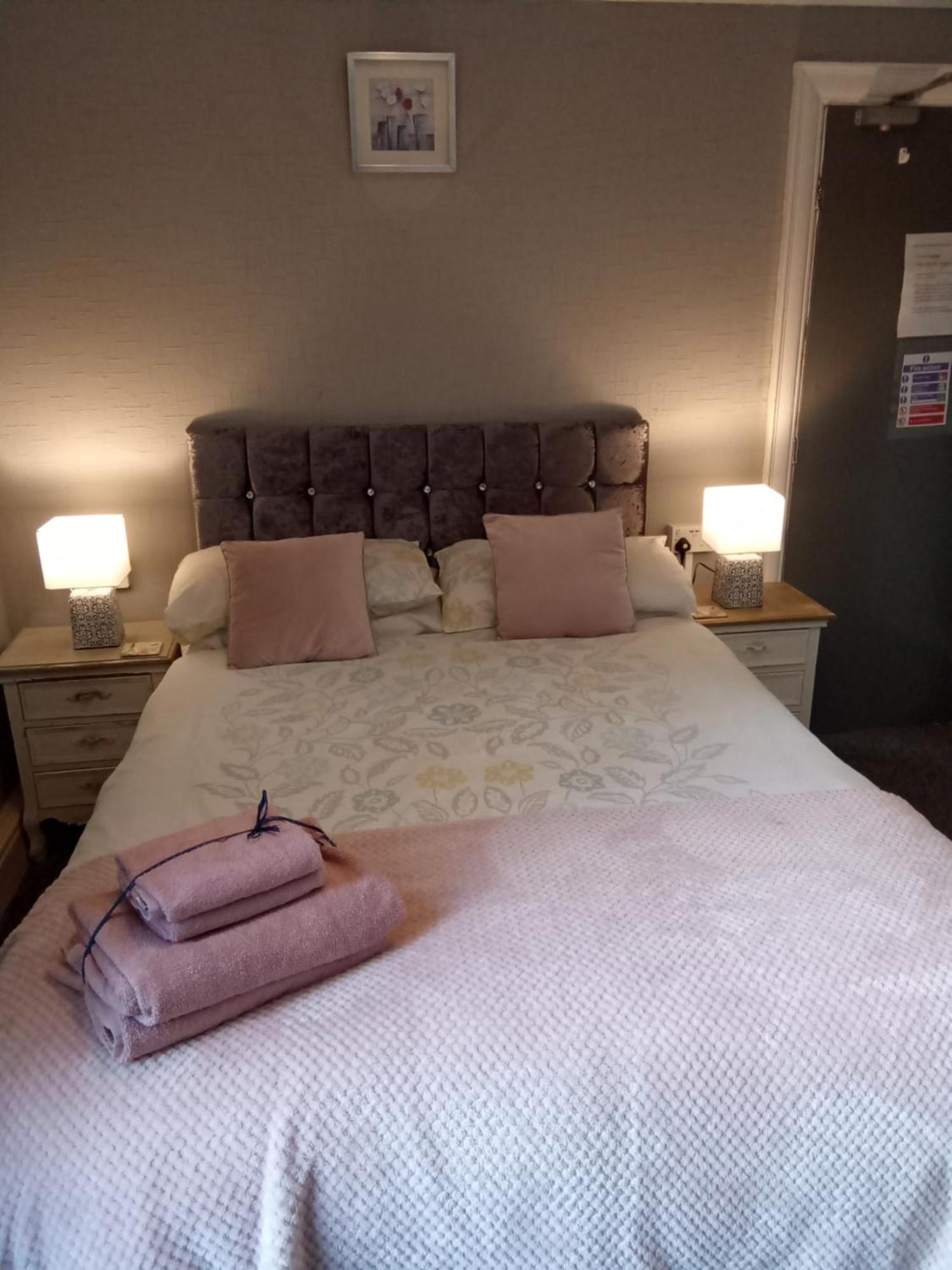 Heather Lea Guest Rooms แบล็คพูล ภายนอก รูปภาพ
